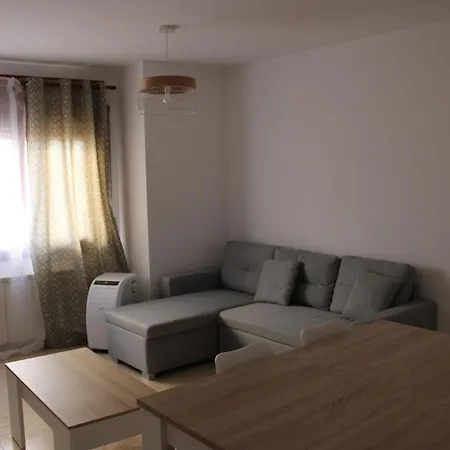 Apartment Raconet De